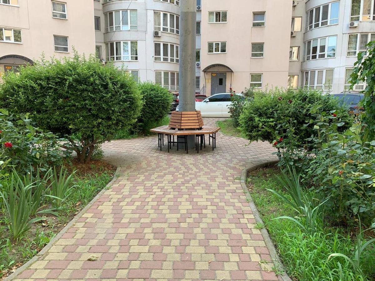 Apartments Staroportofrankovskaya & Pastera Street Odessa Esterno foto